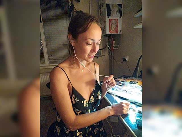 betruetoyourheart live cam on BongaCams