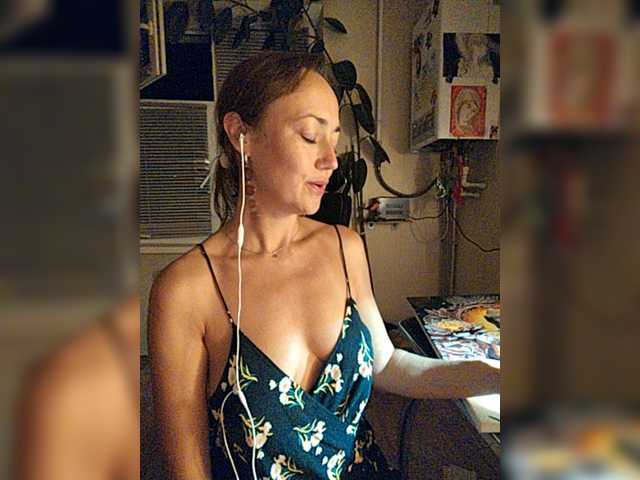 betruetoyourheart live cam on BongaCams