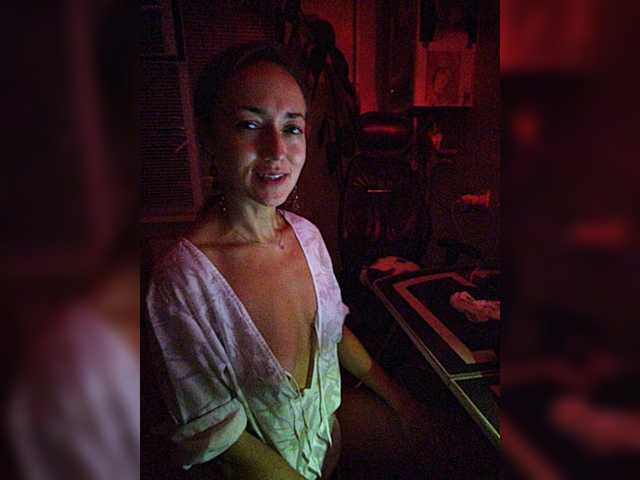 betruetoyourheart live cam on BongaCams