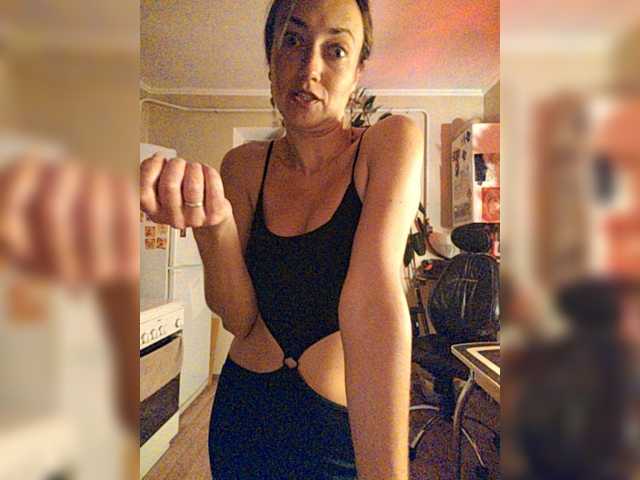 betruetoyourheart live cam on BongaCams