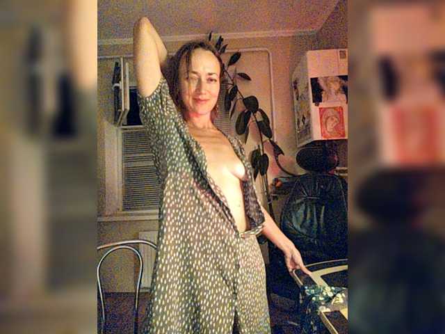 betruetoyourheart live cam on BongaCams