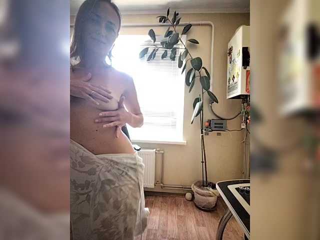 betruetoyourheart live cam on BongaCams