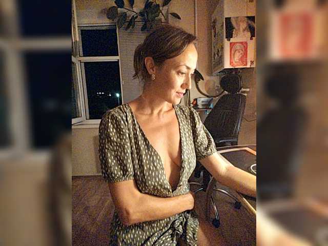 betruetoyourheart live cam on BongaCams