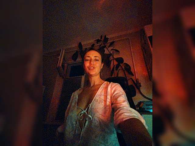 betruetoyourheart, live now on BongaCams