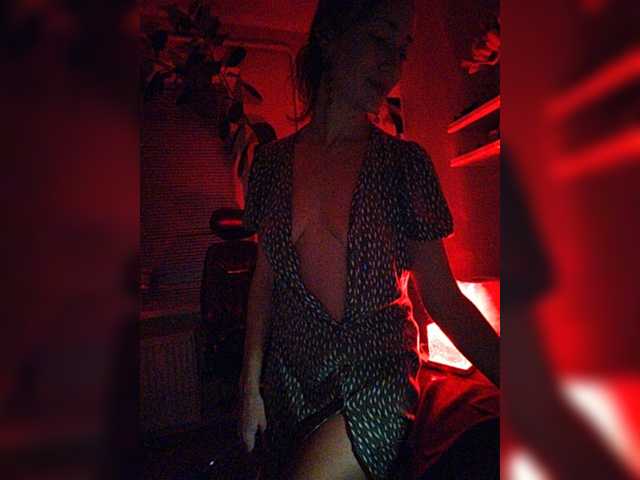 betruetoyourheart live cam on BongaCams