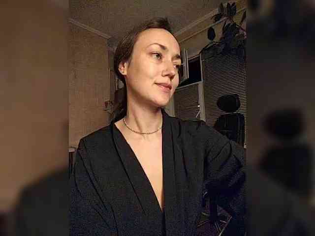 Модель: betruetoyourheart