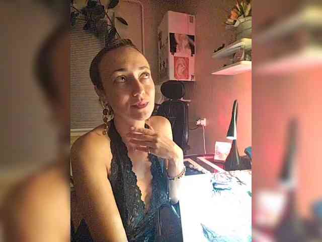 betruetoyourheart webcam