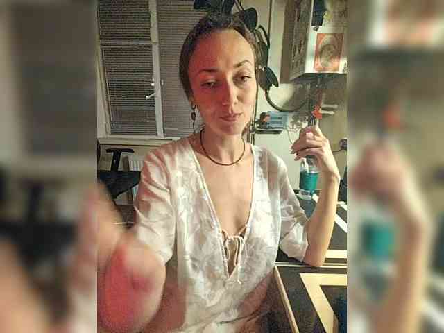 betruetoyourheart webcam