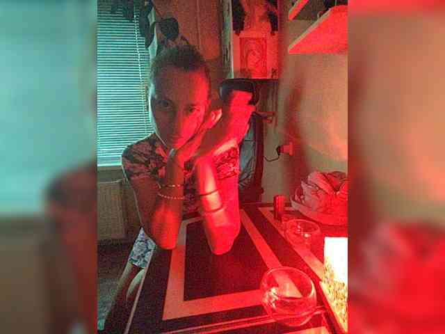 betruetoyourheart webcam