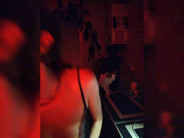 betruetoyourheart webcam