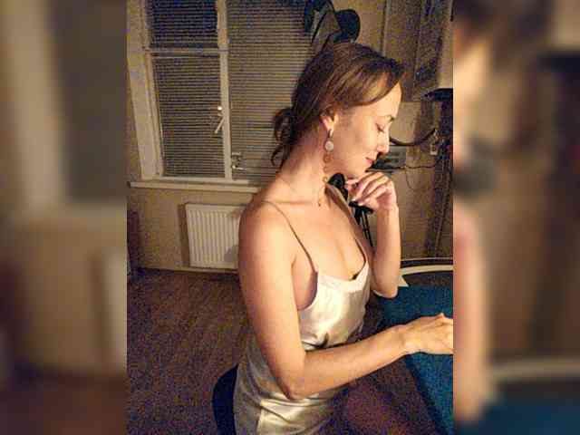 Modelo: betruetoyourheart