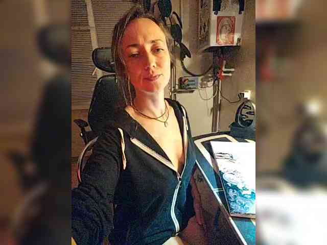 betruetoyourheart webcam