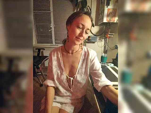 betruetoyourheart webcam