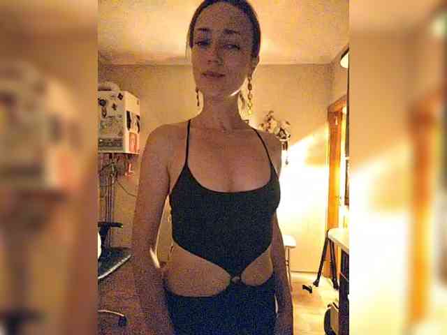 betruetoyourheart webcam