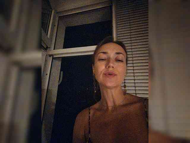 betruetoyourheart webcam