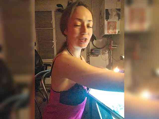 betruetoyourheart webcam