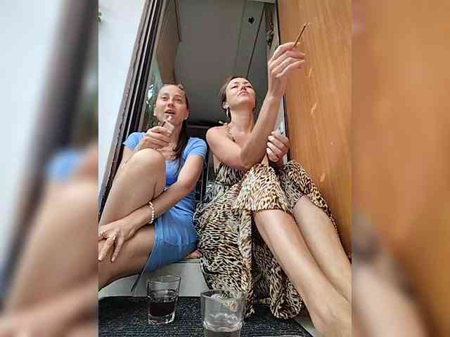 Модель: betruetoyourheart