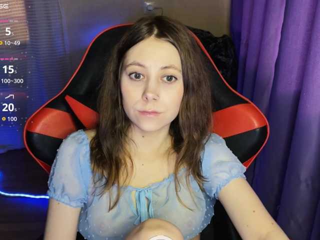 Natural-babe666's BongaCams show and profile