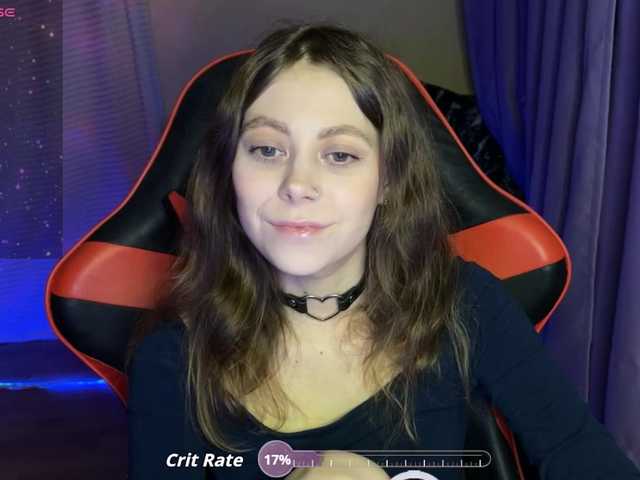 le modèle Natural-babe666 est en webcam porno dans un show sur le site bongacams, il possède les tags suivants: White/Caucasian,Brunette,Shaved