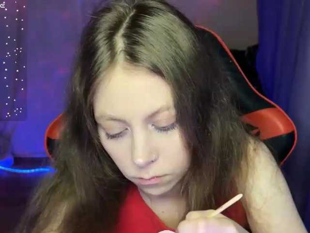 Natural-babe666 live cam on BongaCams
