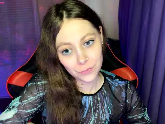Natural-babe666 live cam on BongaCams