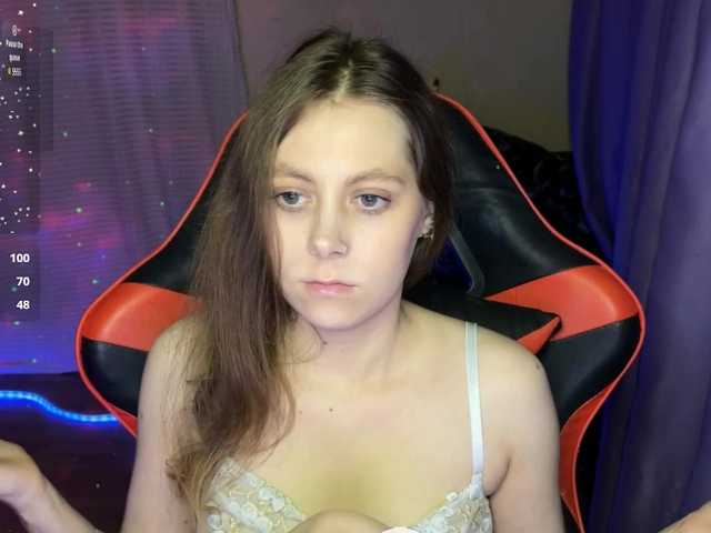 Natural-babe666 live cam on BongaCams