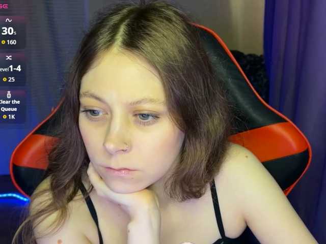 Natural-babe666 live cam on BongaCams