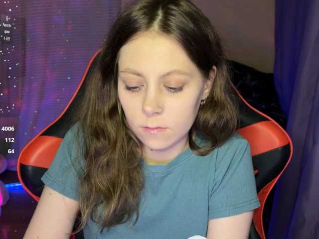 Natural-babe666 live cam on BongaCams