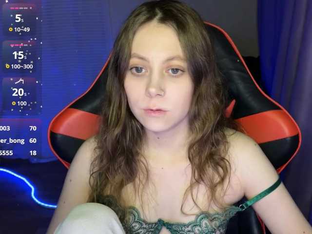 Natural-babe666 live cam on BongaCams