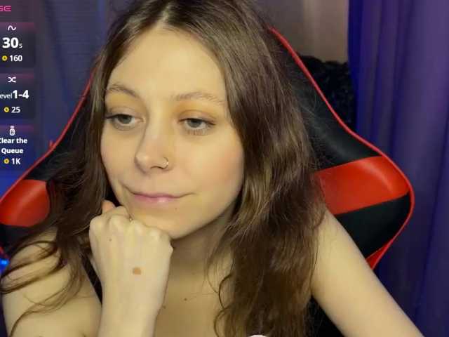 Natural-babe666 live cam on BongaCams