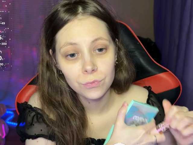Natural-babe666 live cam on BongaCams