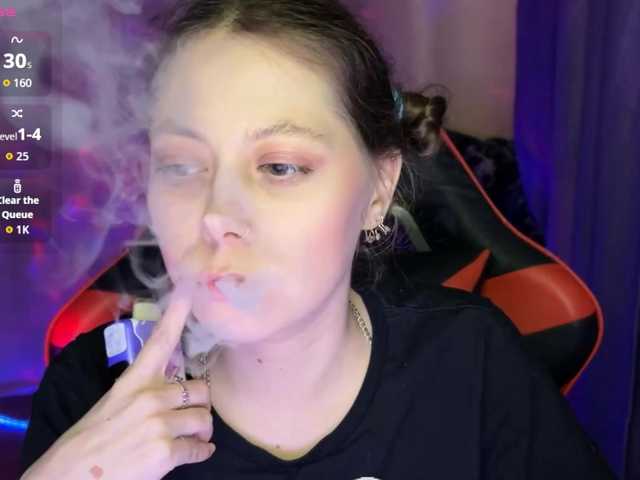 Natural-babe666 live cam on BongaCams