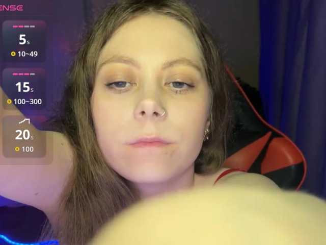 Natural-babe666 live cam on BongaCams