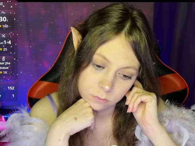 Natural-babe666 live cam preview