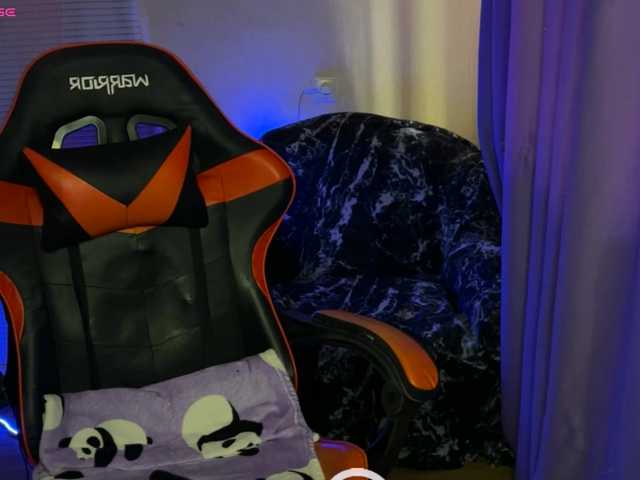 Natural-babe666 live cam on BongaCams