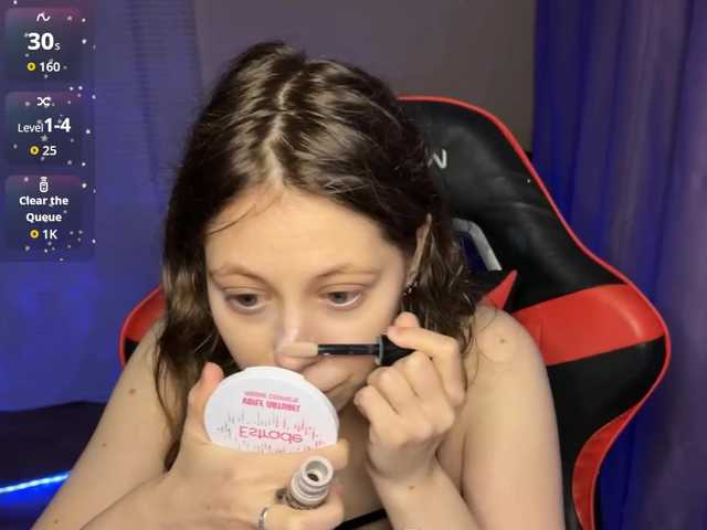 Natural-babe666 live cam