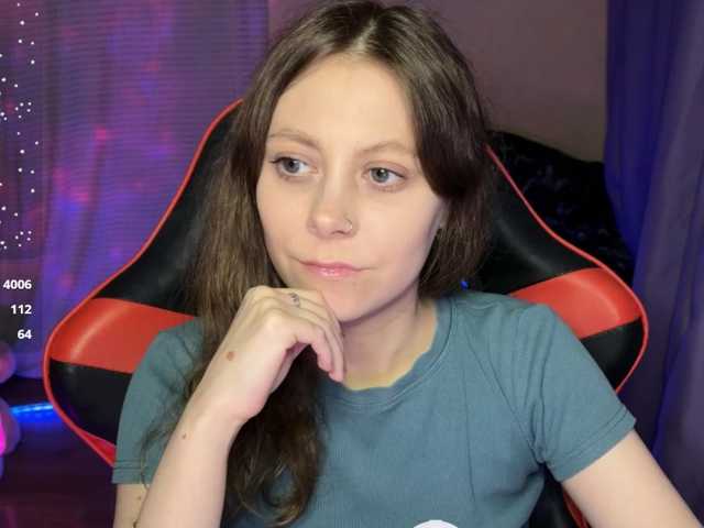 Natural-babe666 live cam on BongaCams