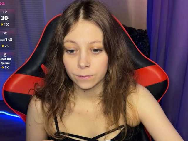 Natural-babe666 live cam on BongaCams