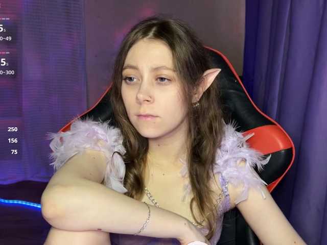 Natural-babe666 live cam on BongaCams