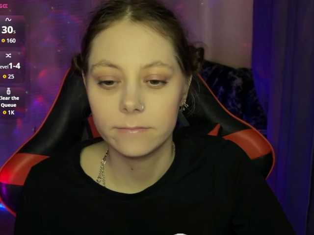 Natural-babe666 live cam on BongaCams