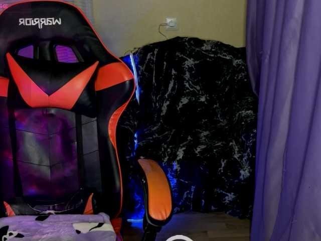 Natural-babe666 live cam on BongaCams