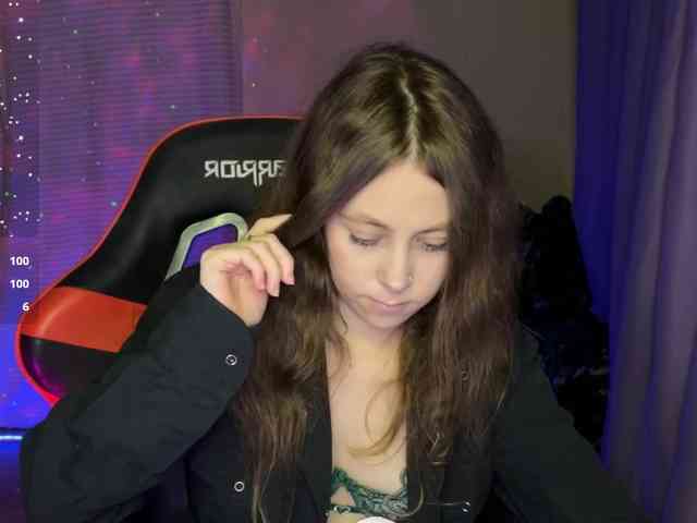Natural-babe666 webcam