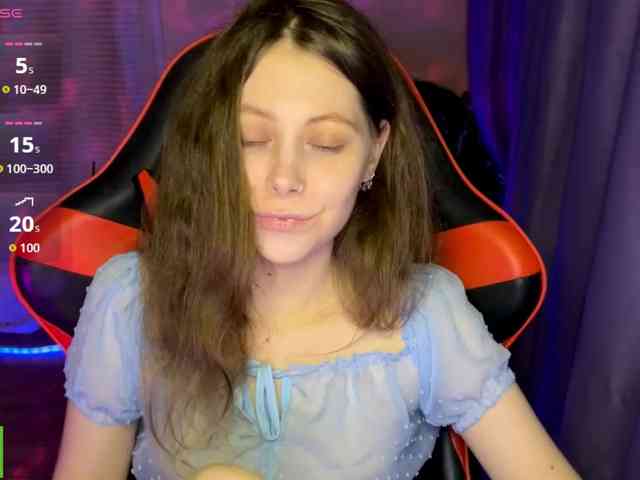 Natural-babe666 webcam