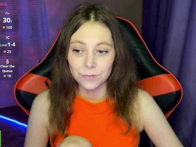 Natural-babe666 webcam