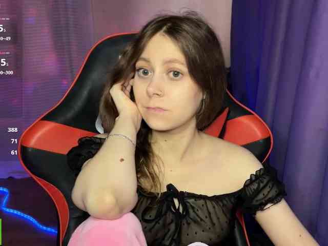Natural-babe666 webcam