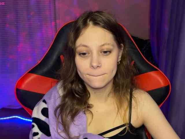 Natural-babe666 webcam