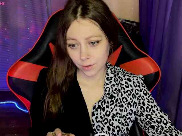 Natural-babe666 webcam