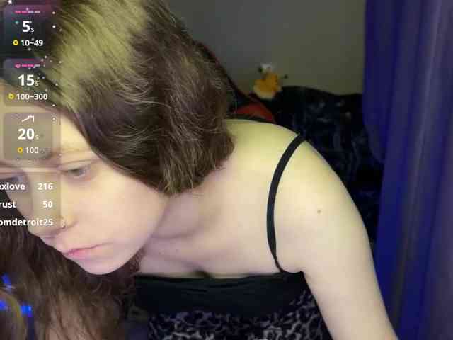Natural-babe666 webcam