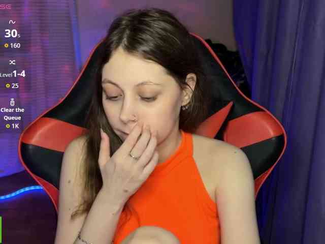 Natural-babe666 webcam