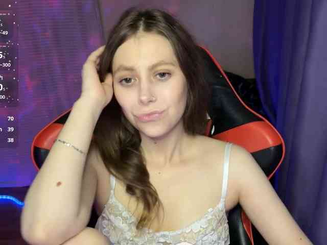 Natural-babe666 webcam